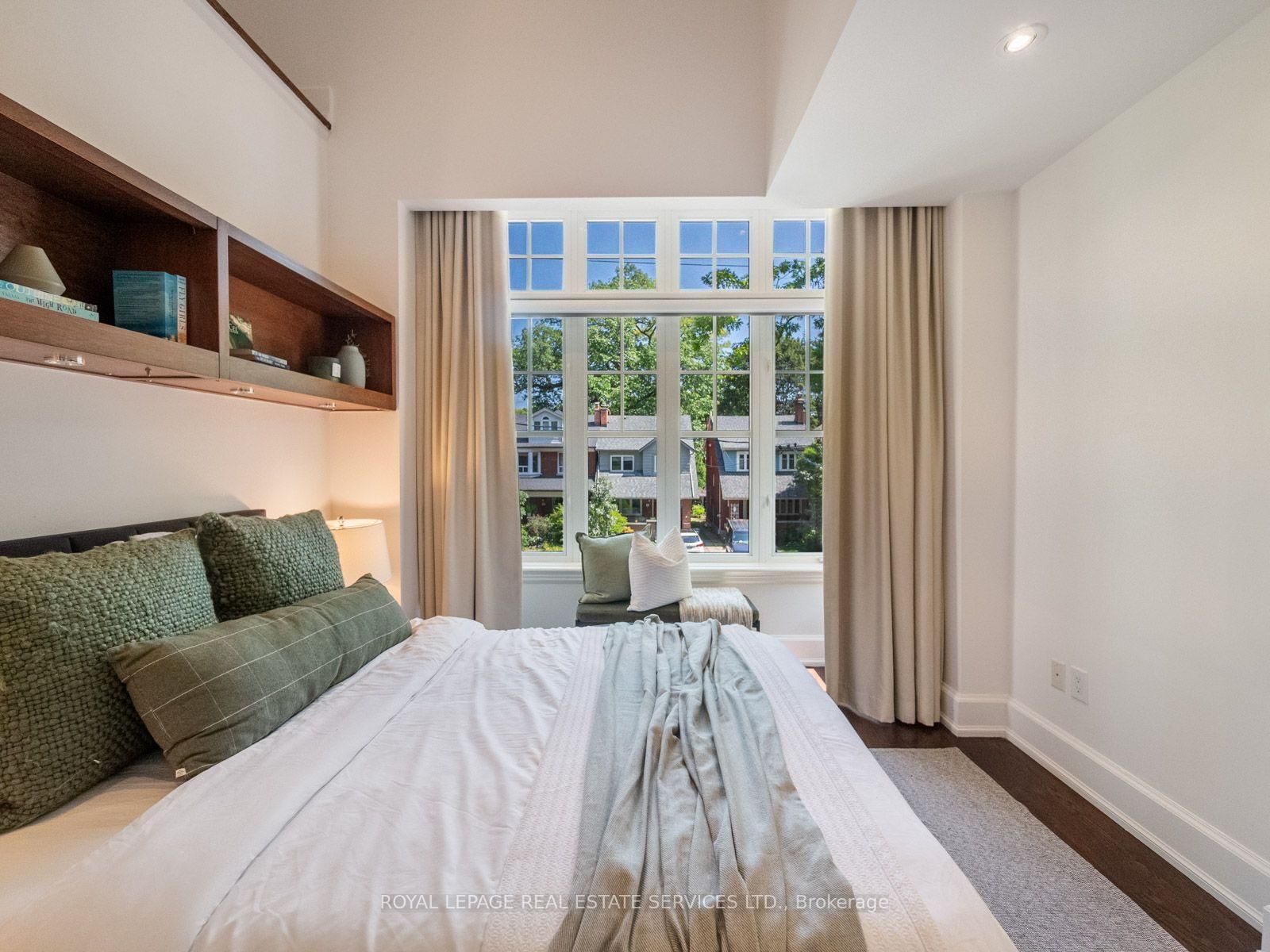 330 Willard Avenue • Toronto, ON photo 28
