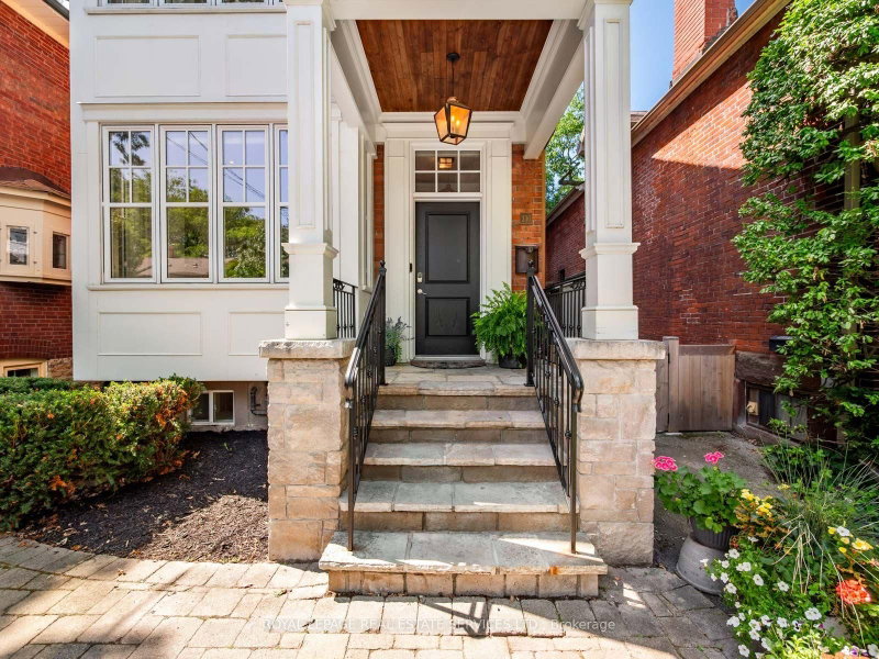 330 Willard Avenue