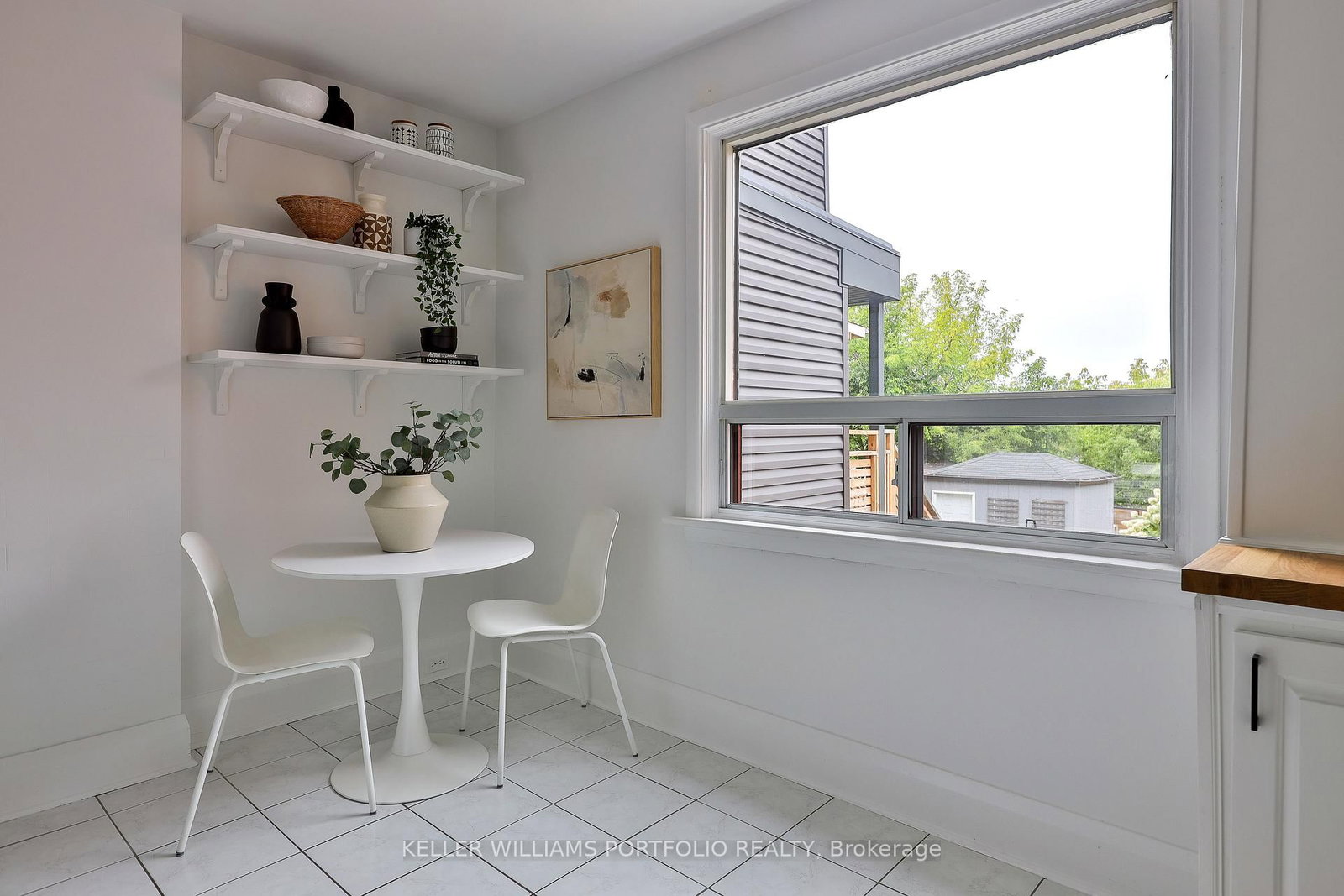 40 Aileen Avenue • Toronto, ON photo 7