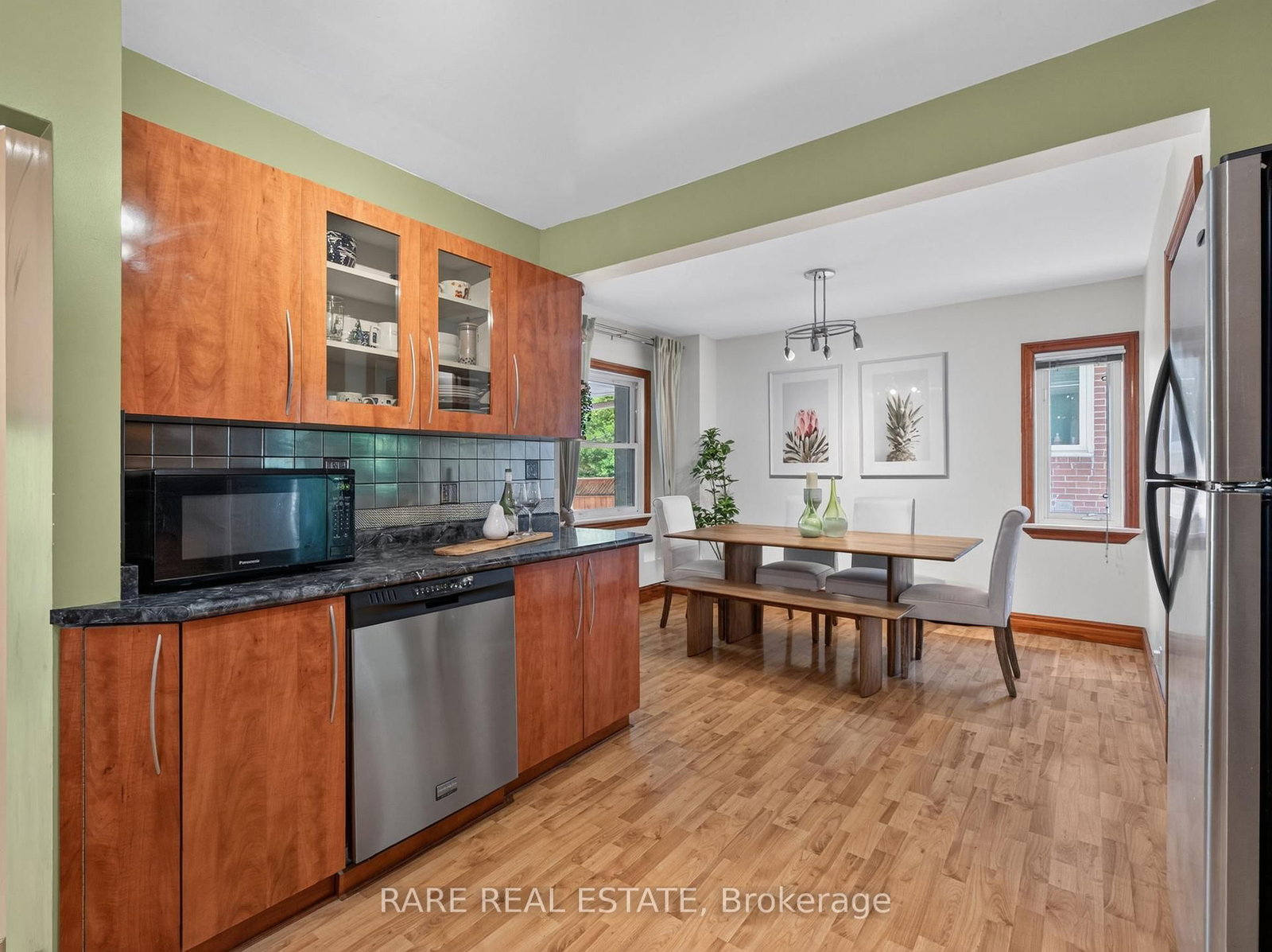 12 Kentroyal Drive • Toronto, ON photo 15