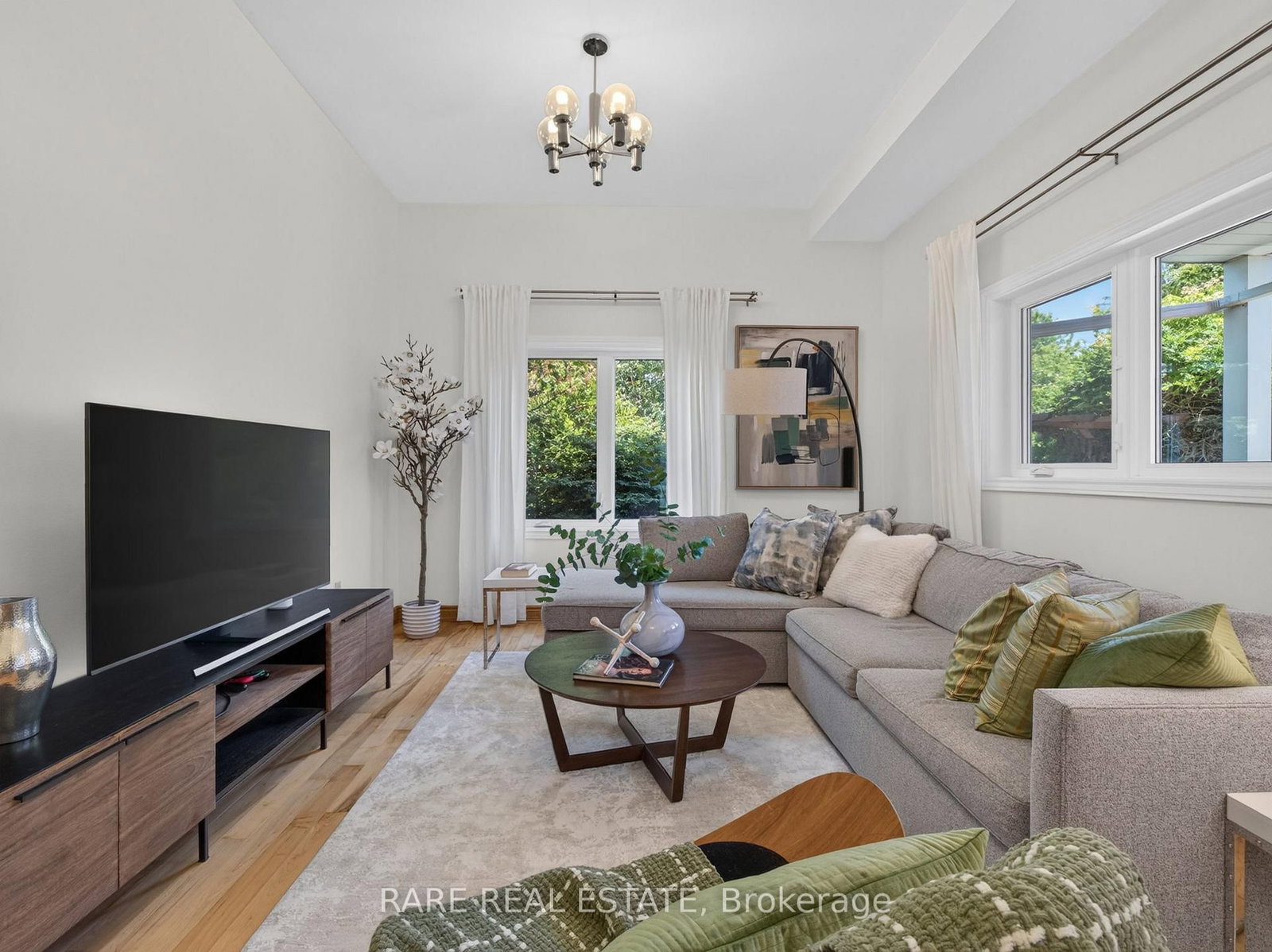 12 Kentroyal Drive • Toronto, ON photo 30