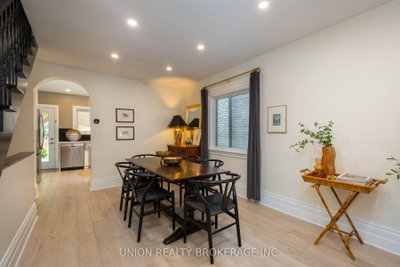 41 Turnberry Avenue • Toronto, ON photo 6