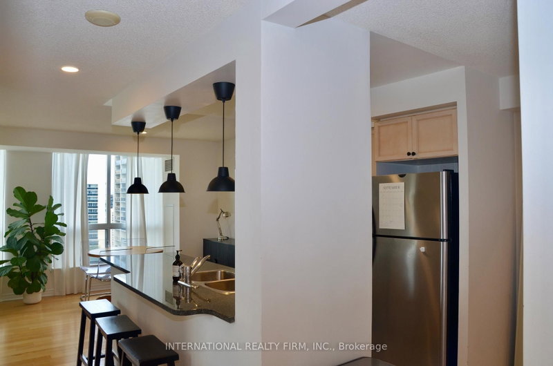 1403 - 70 High Park Avenue