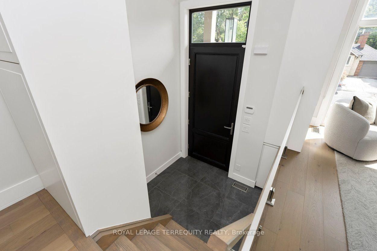 30B Thorndale Avenue • Toronto, ON photo 4