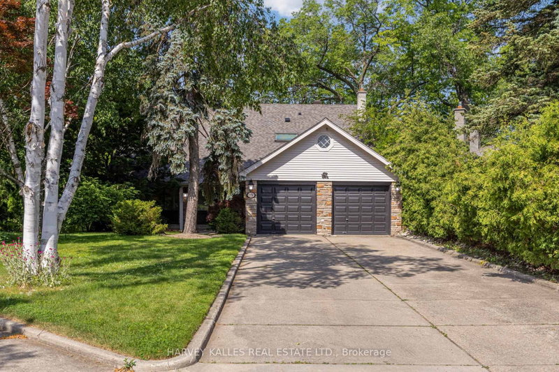 19 Ridgegate Crescent