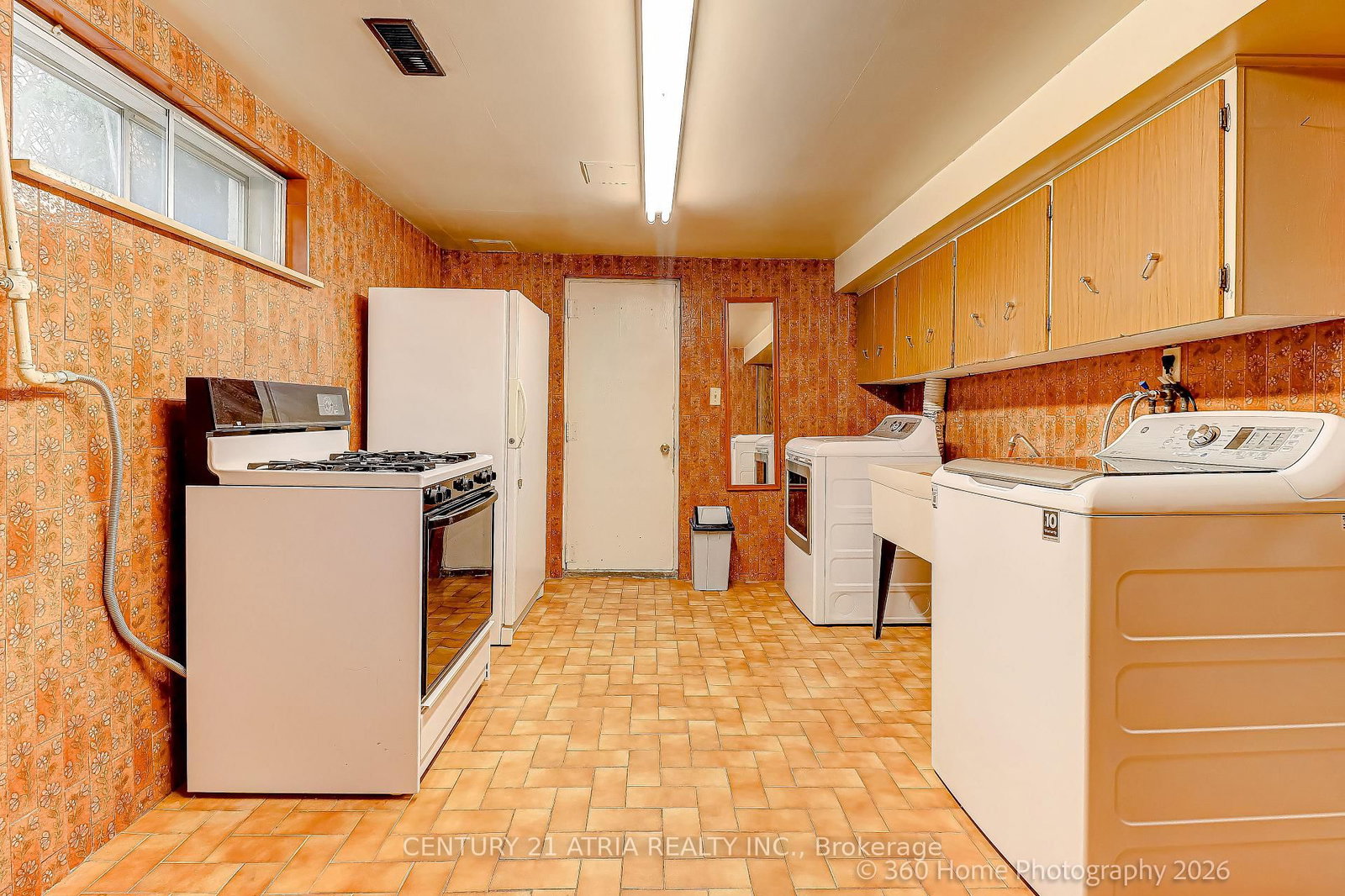 23 Tumpane Street • Toronto, ON photo 18