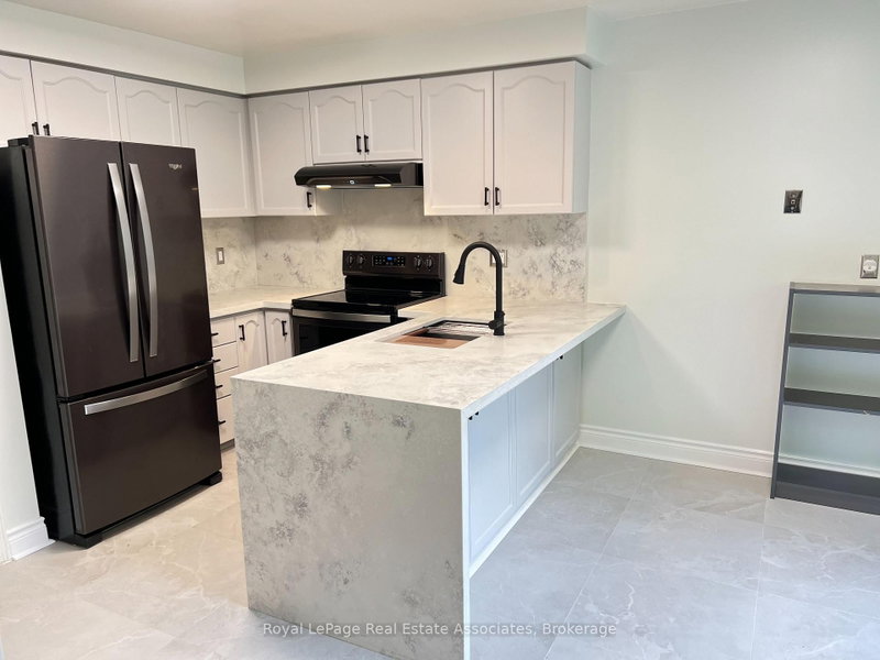 2551 Wynten Oakville,ON L6J 7K5 — Photo 16