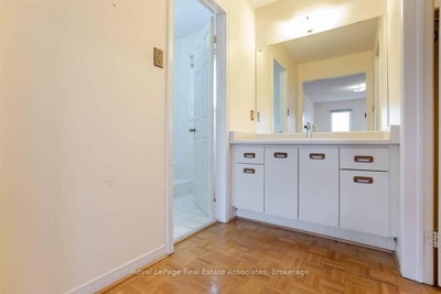 2551 Wynten Oakville,ON L6J 7K5 — Photo 25