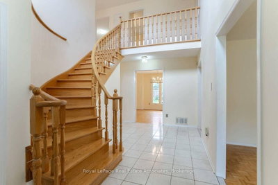 2551 Wynten Oakville,ON L6J 7K5 — Photo 5