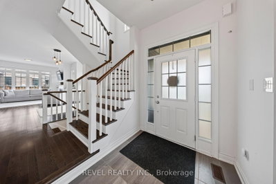 455 Ramsey Place • Milton, ON photo 5