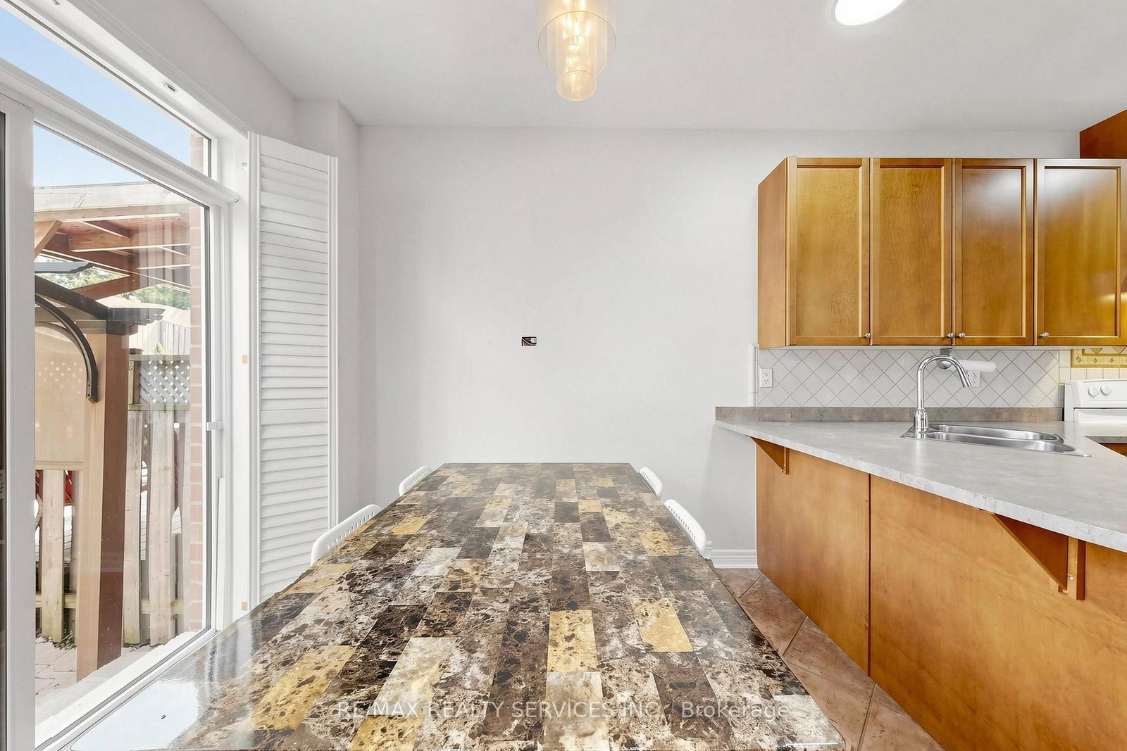 50 Rocky Point Crescent • Brampton, ON photo 13