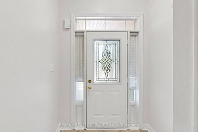 50 Rocky Point Crescent • Brampton, ON photo 4