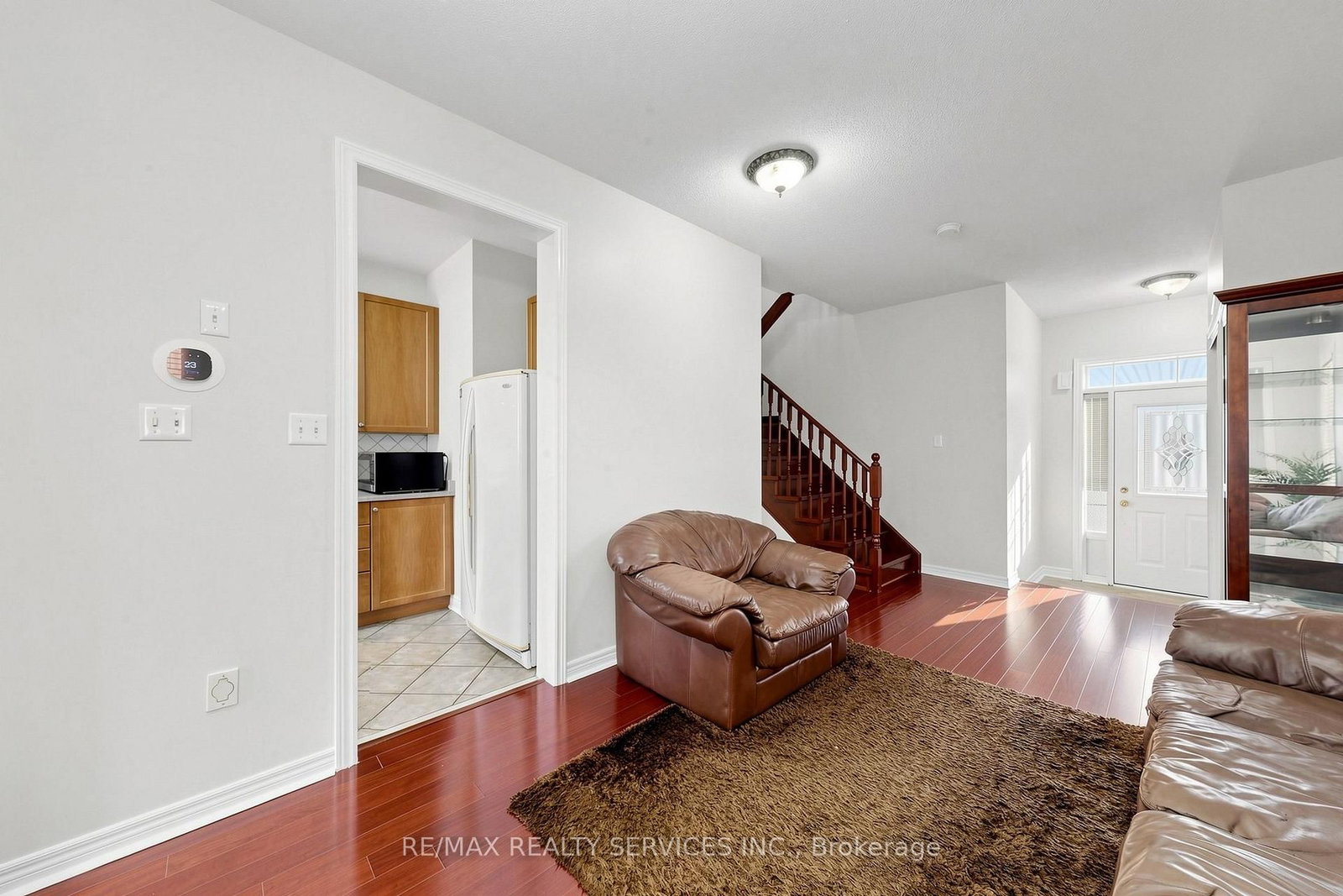 50 Rocky Point Crescent • Brampton, ON photo 6