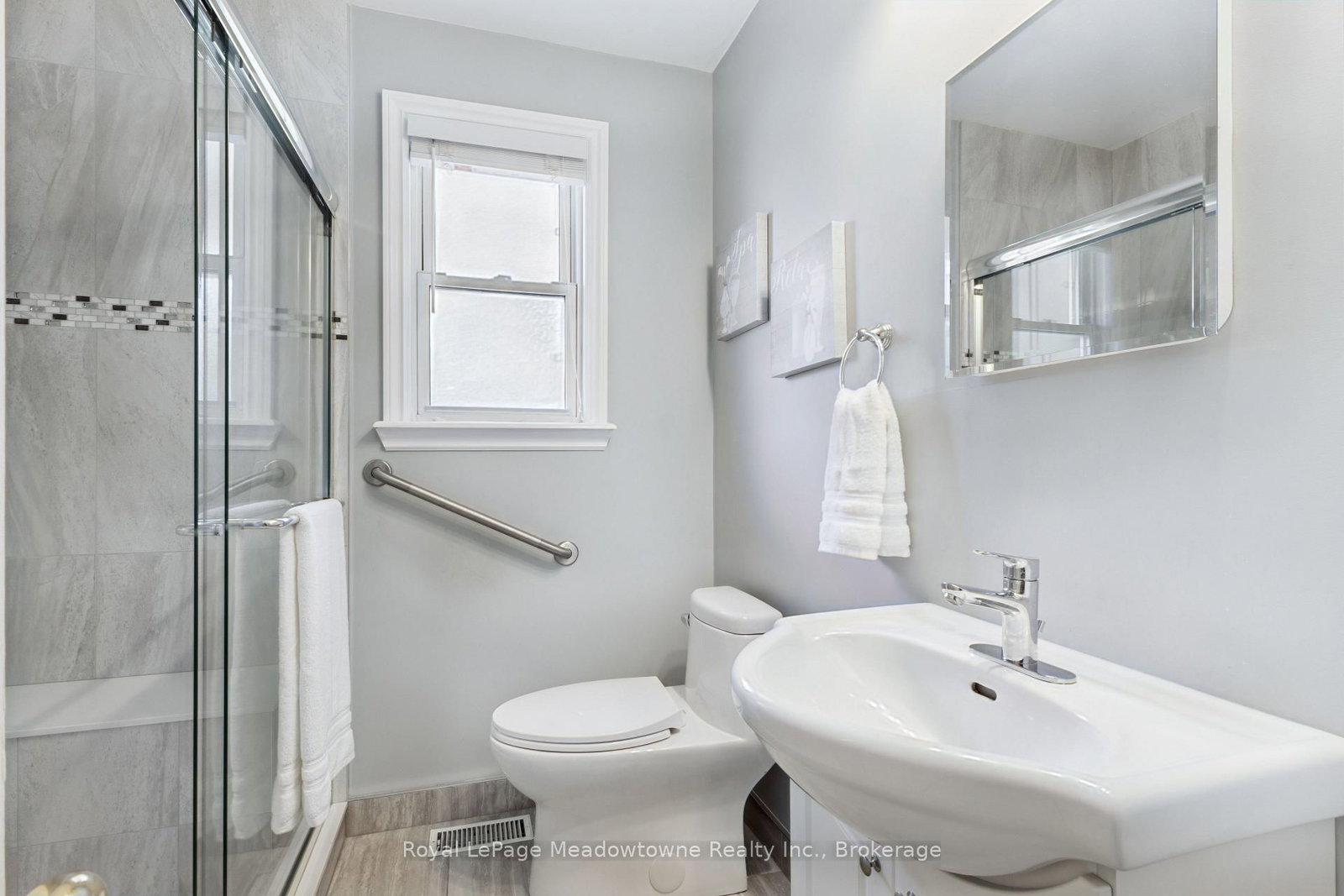 228 Bell Street • Milton, ON photo 15