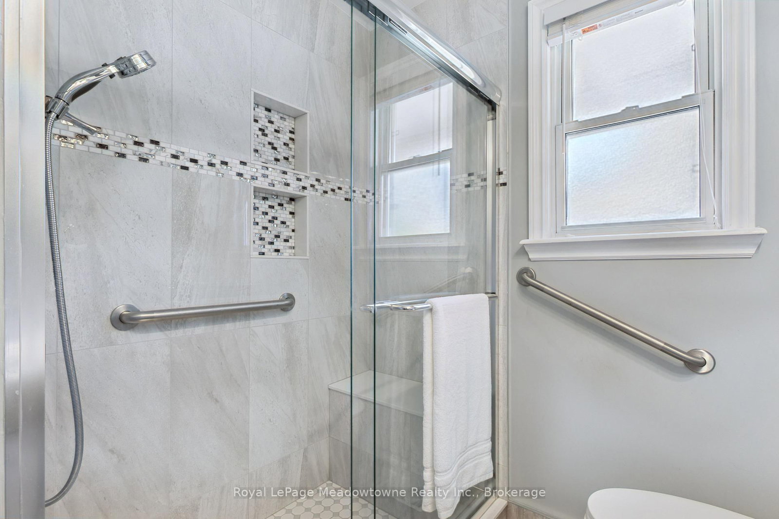 228 Bell Street • Milton, ON photo 16