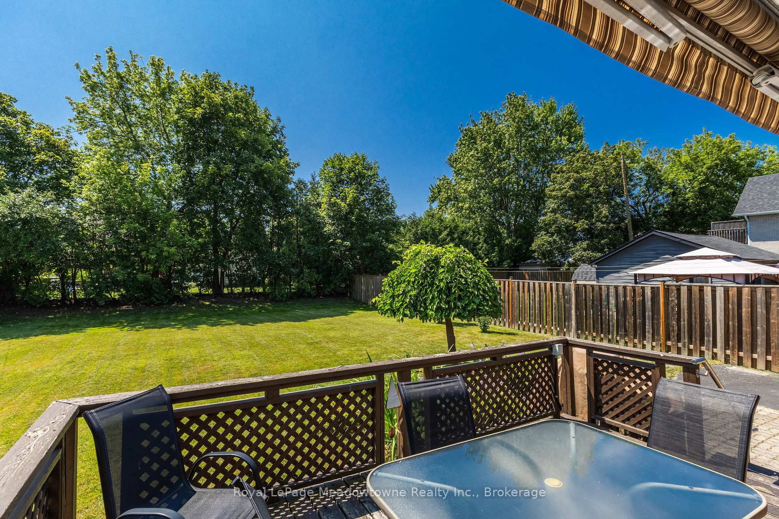 228 Bell Street • Milton, ON photo 27