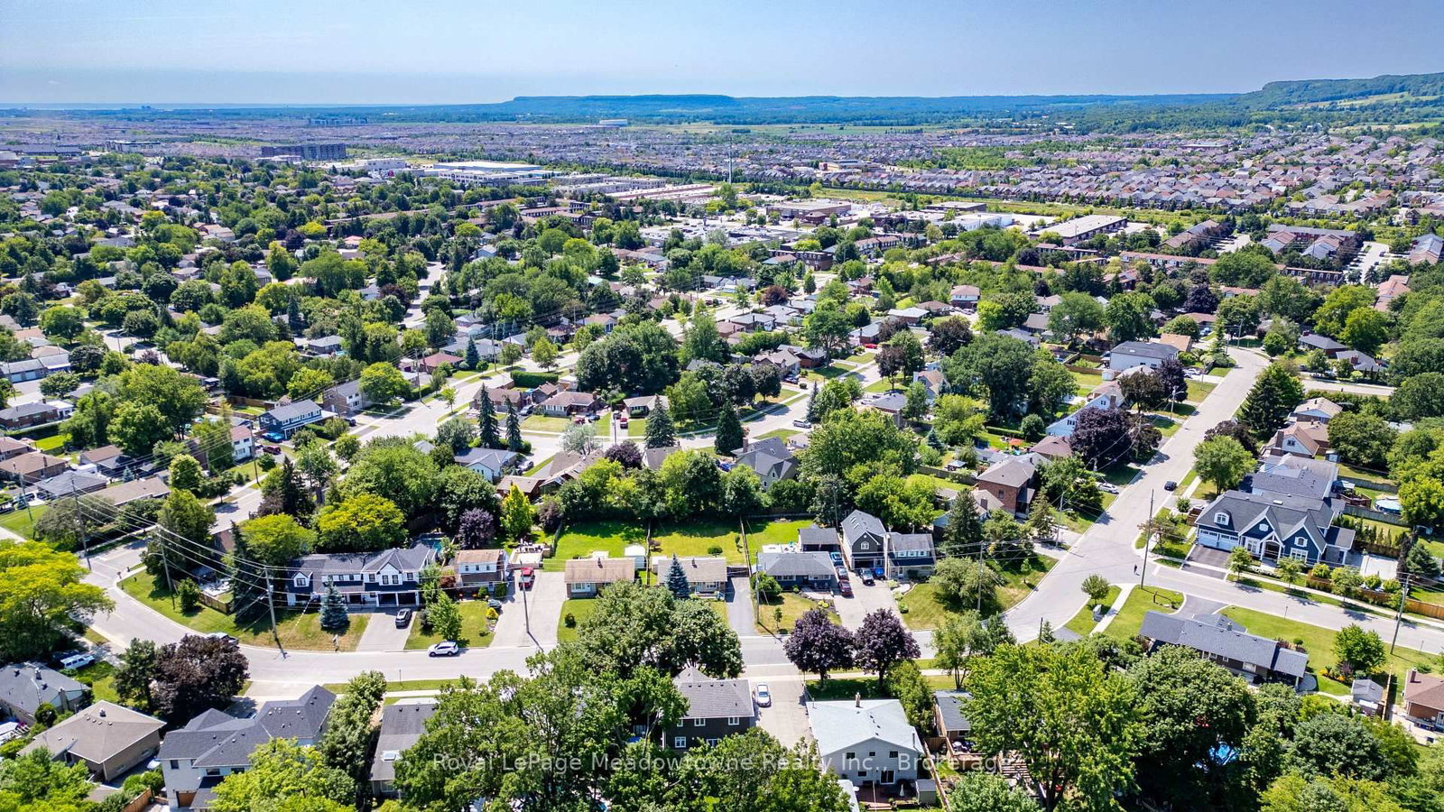 228 Bell Street • Milton, ON photo 44