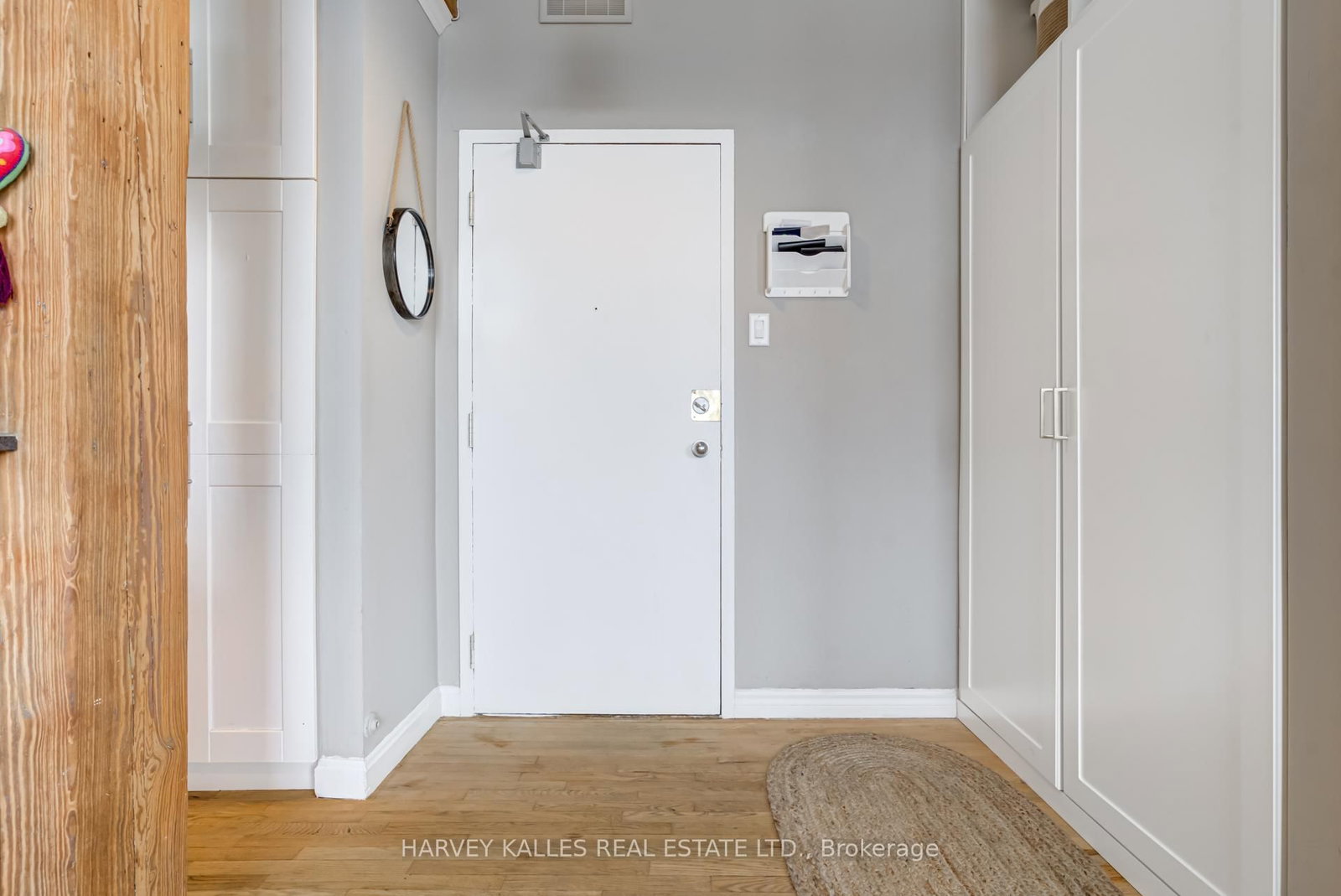 24 Noble Street • #304 • Toronto, ON photo 5