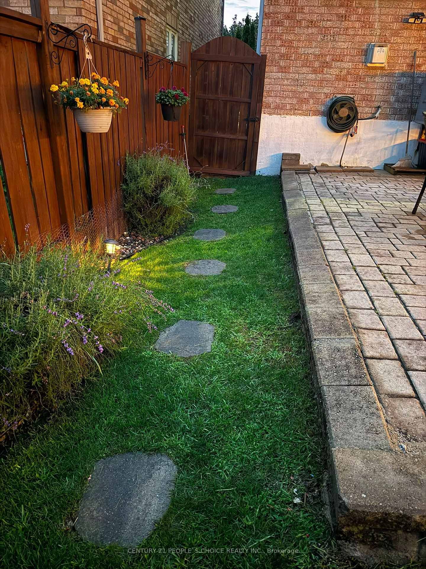 644 Madame Street • Mississauga, ON photo 46