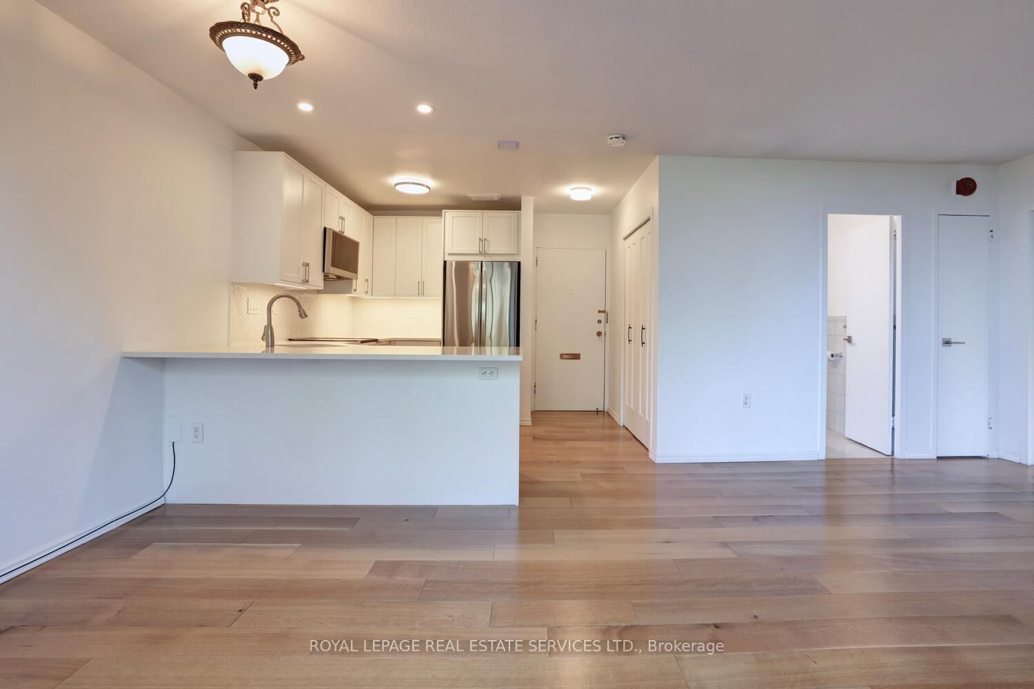 41 Lake Shore Toronto,ON M8V 1Z3 — Photo 16
