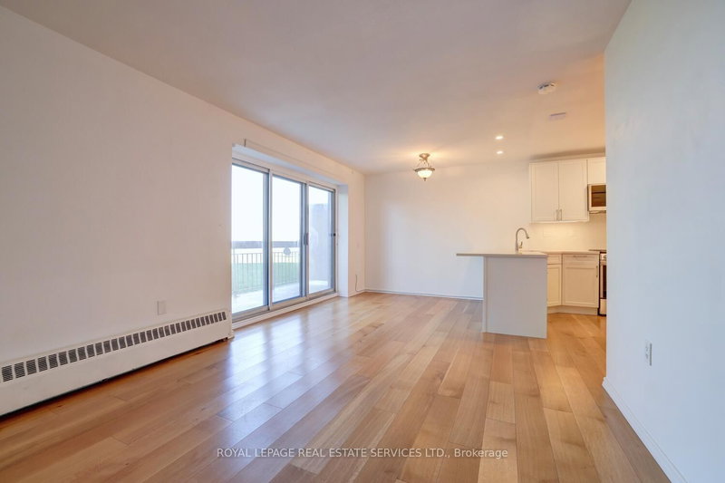 41 Lake Shore Toronto,ON M8V 1Z3 — Photo 18
