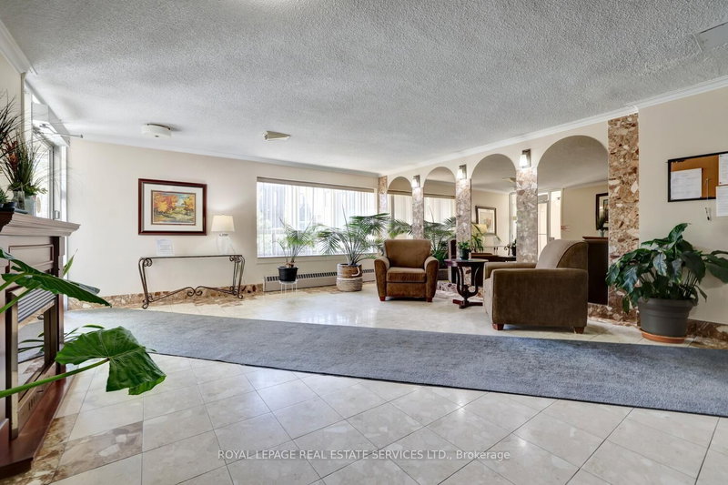 104 - 41 Lake Shore Drive