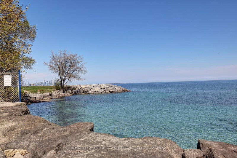 41 Lake Shore Toronto,ON M8V 1Z3 — Photo 37