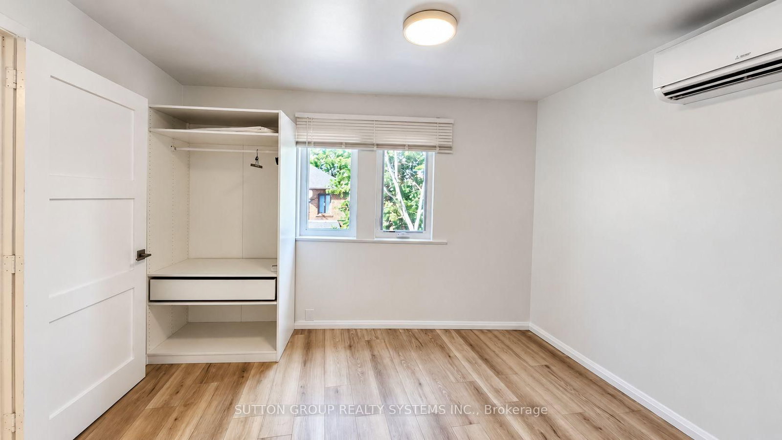 2nd Floor - 616 Rogers Road, Toronto 5