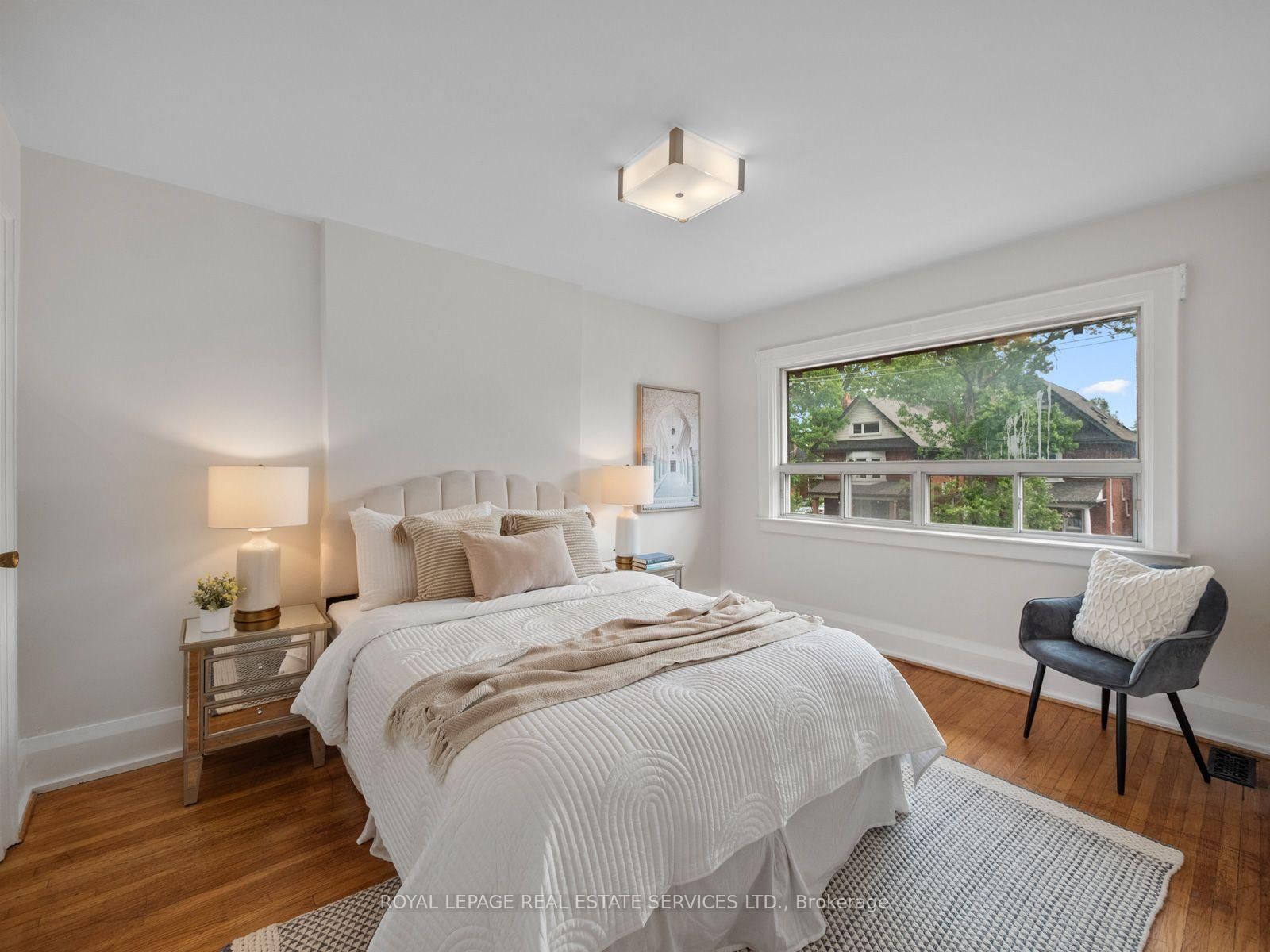 554 Runnymede Road • Toronto, ON photo 28