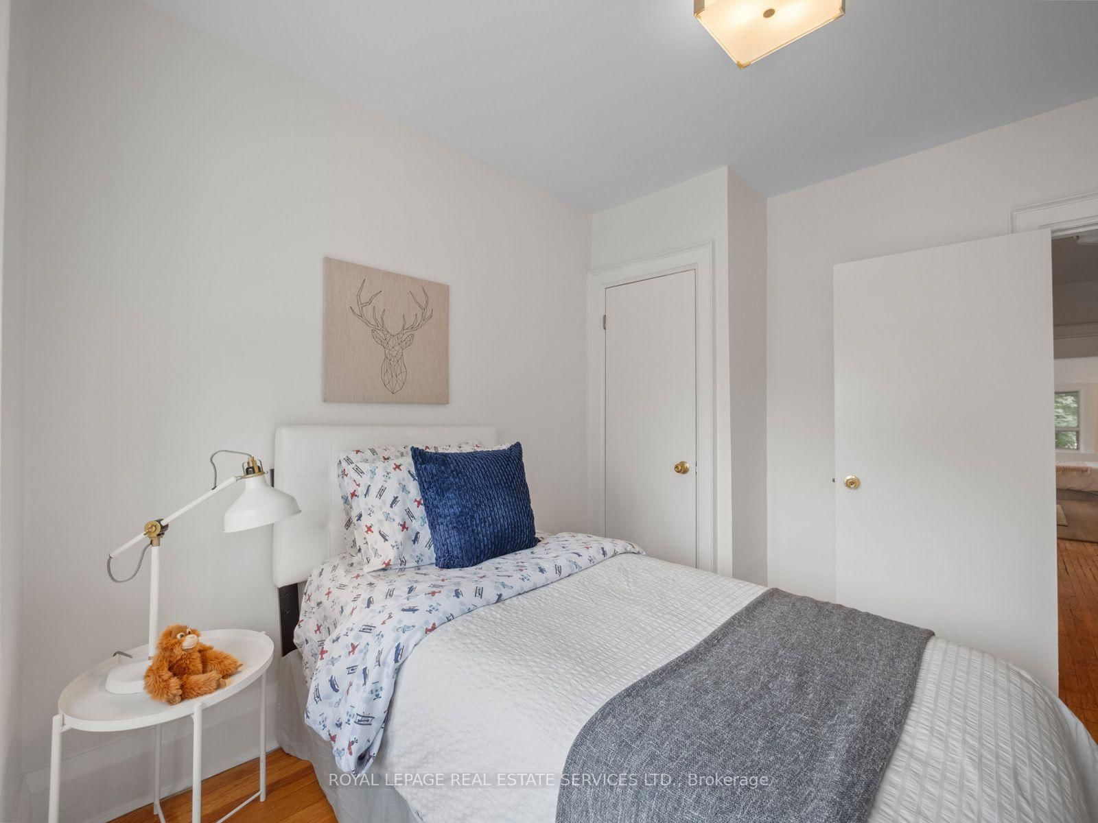554 Runnymede Road • Toronto, ON photo 32