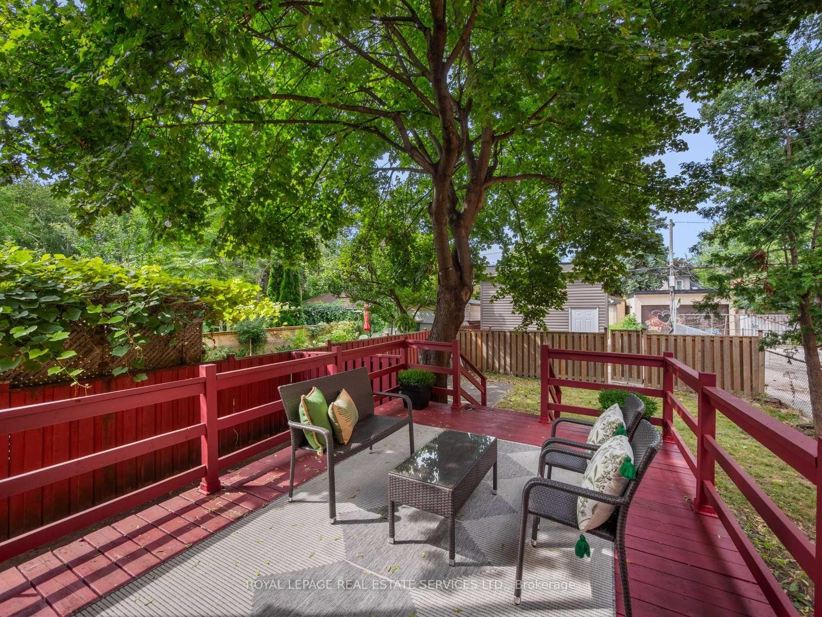 554 Runnymede Road • Toronto, ON photo 47