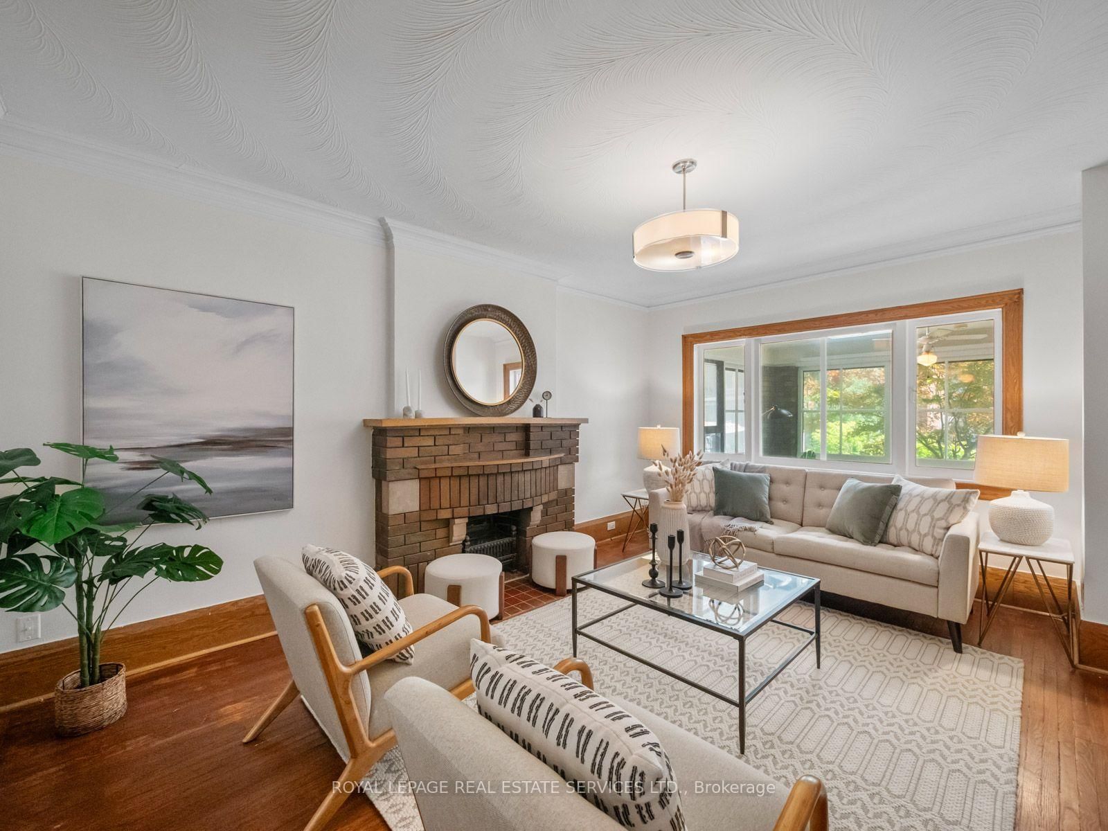 554 Runnymede Road • Toronto, ON photo 8