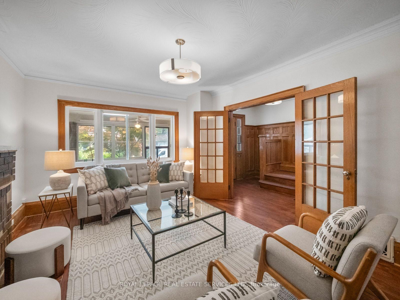 554 Runnymede Road • Toronto, ON photo 9
