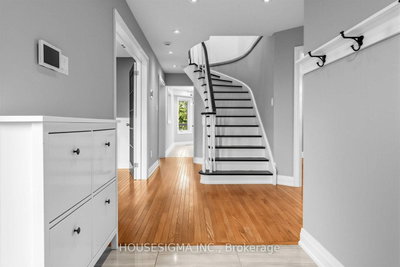 292 Lisa Marie Drive • Orangeville, ON photo 3