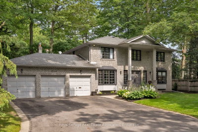 1349 Birchwood Heights Drive • Mississauga, ON photo 2