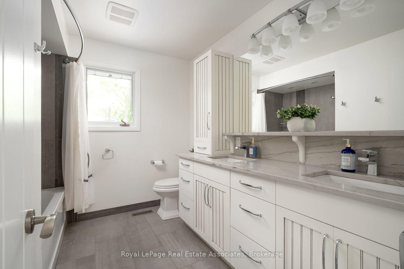 1349 Birchwood Heights Drive • Mississauga, ON photo 33