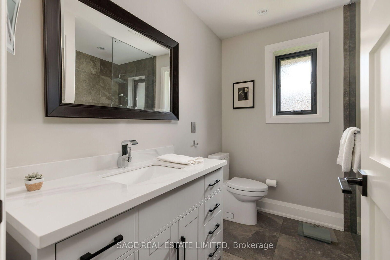 5 Blair Athol Crescent • Toronto, ON photo 25