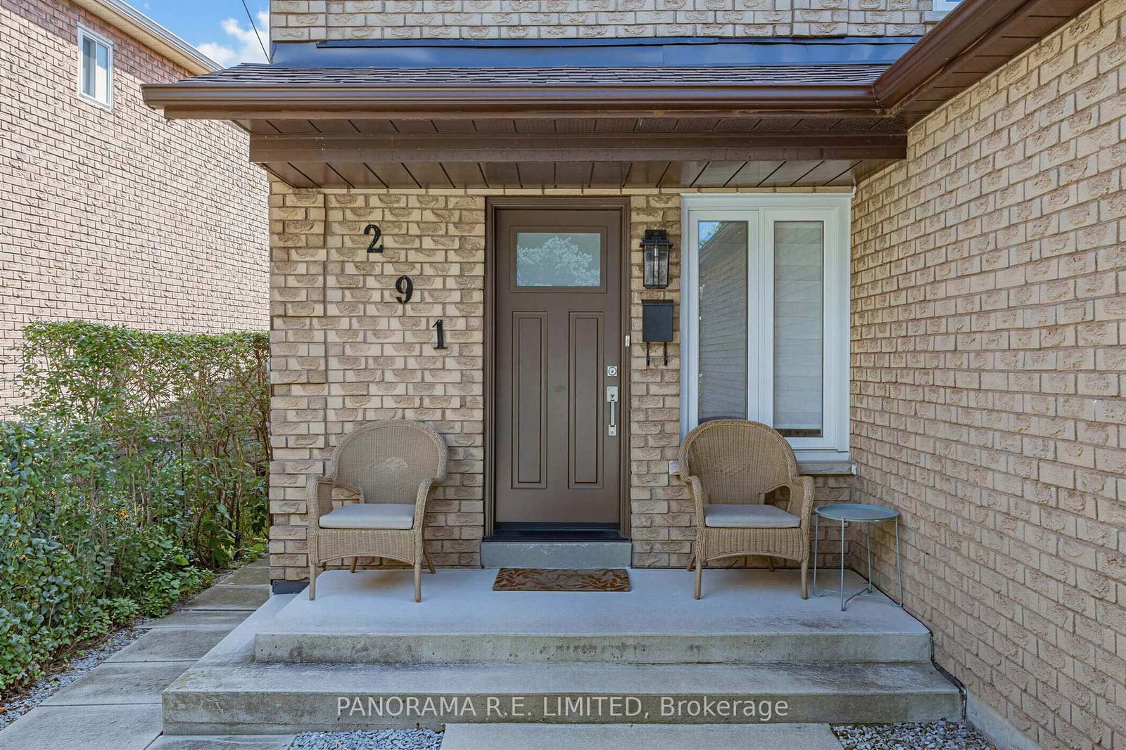 291 Glenn Hawthorne Boulevard • Mississauga, ON photo 3