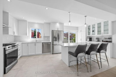 291 Glenn Hawthorne Boulevard • Mississauga, ON photo 9