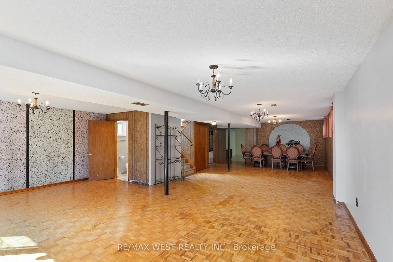 25 Apted Avenue • Toronto, ON photo 17