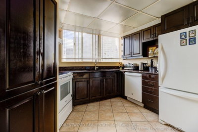 3700 Kaneff Mississauga,ON L5A 4B8 — Photo 8