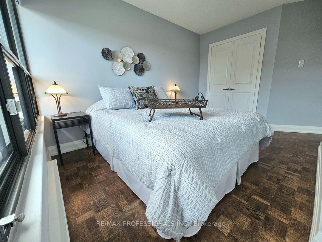 300 Mill Road • #E41 • Toronto, ON photo 26
