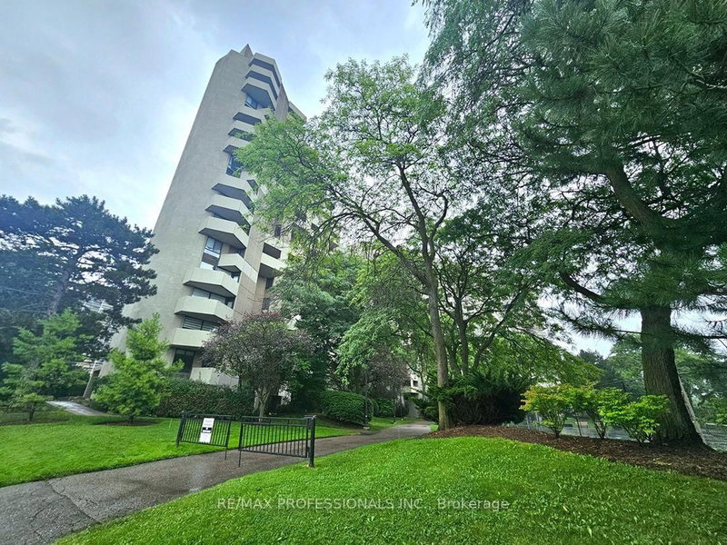 300 Mill Toronto,ON M9C 4W7 — Photo 50