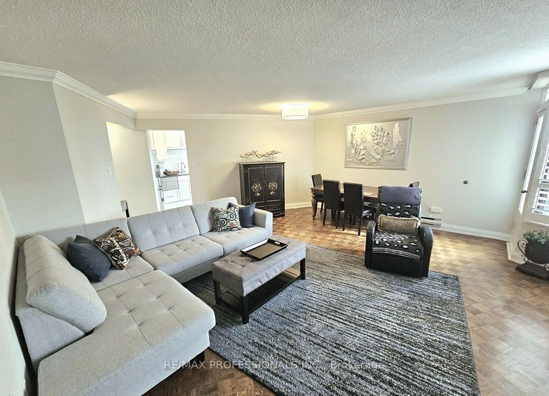 300 Mill Road • #E41 • Toronto, ON photo 7