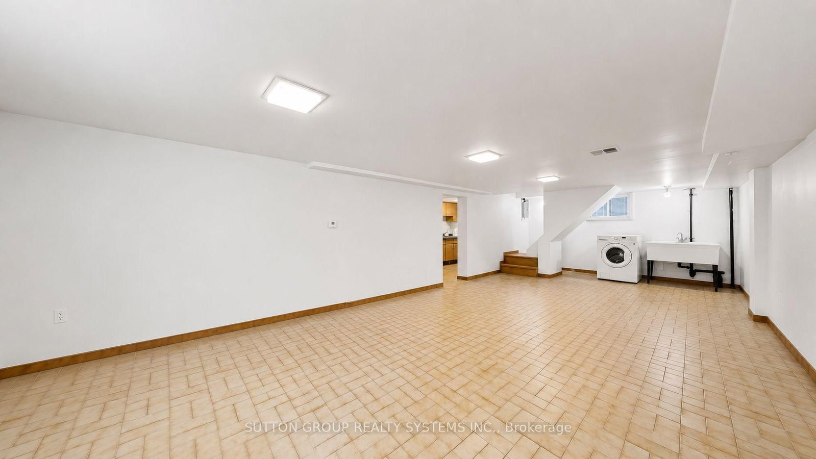 114 Rosemount Avenue • Toronto, ON photo 17
