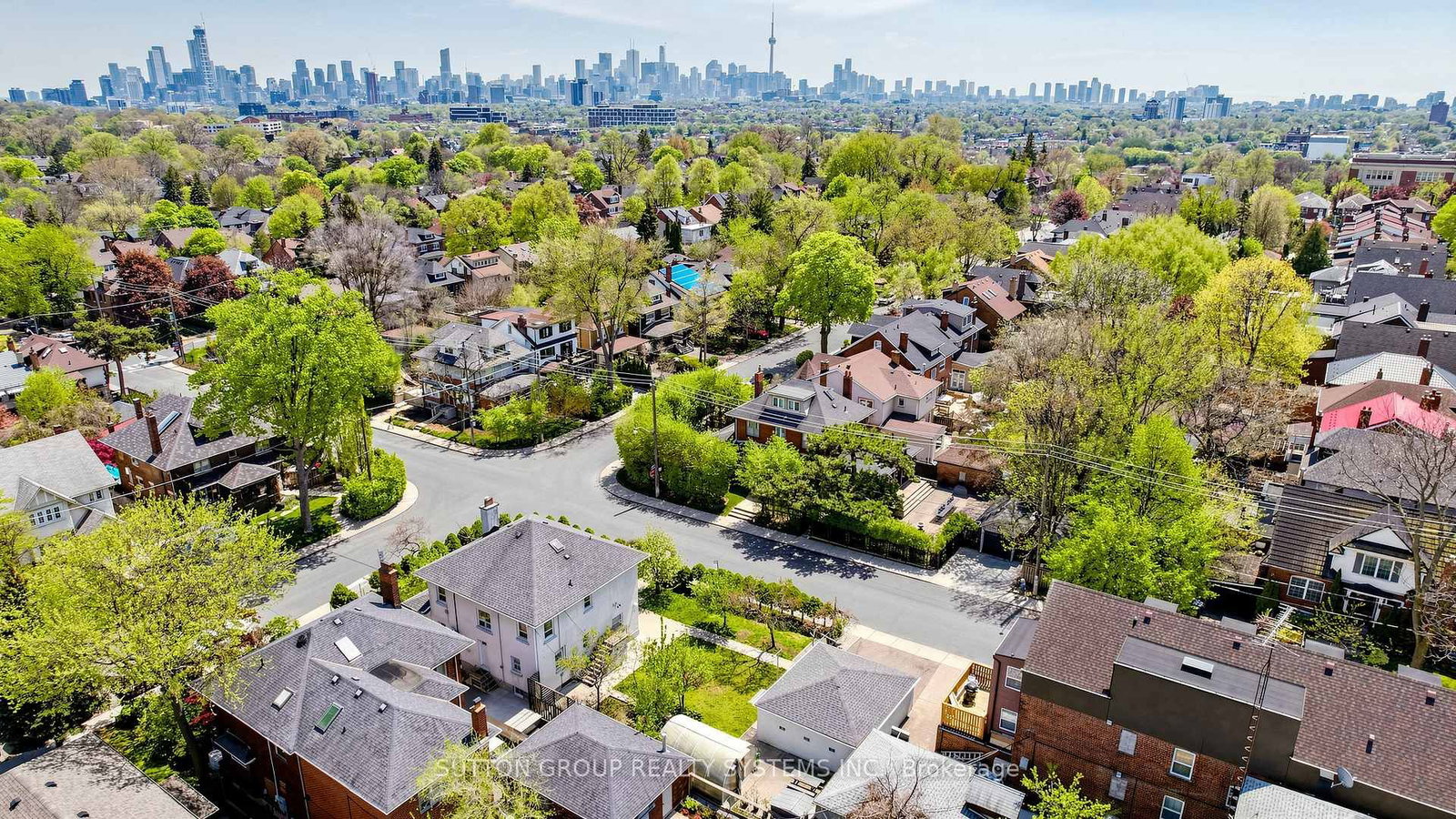 114 Rosemount Avenue • Toronto, ON photo 29