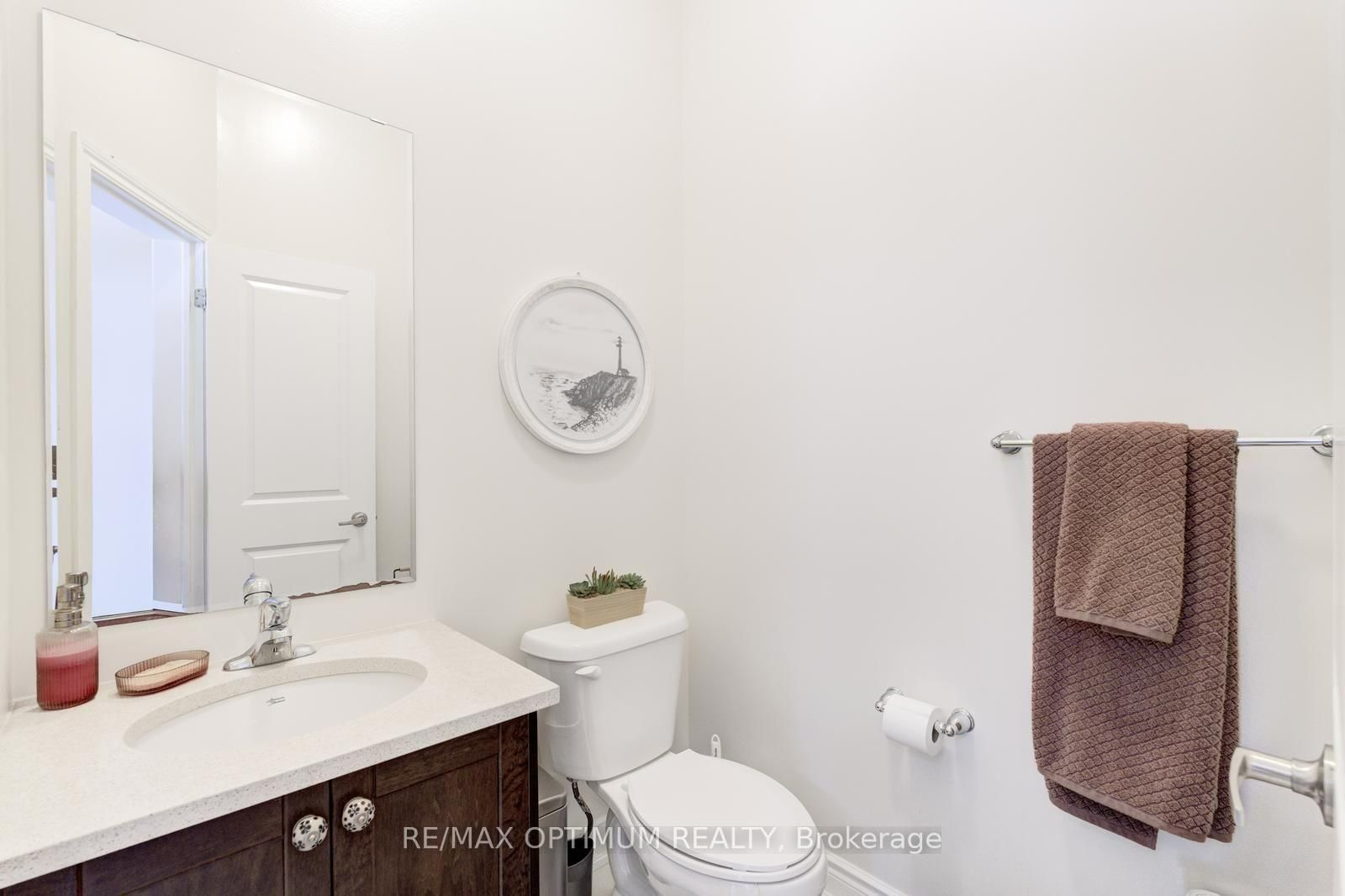 82 Oakmore Lane • Brampton, ON photo 11