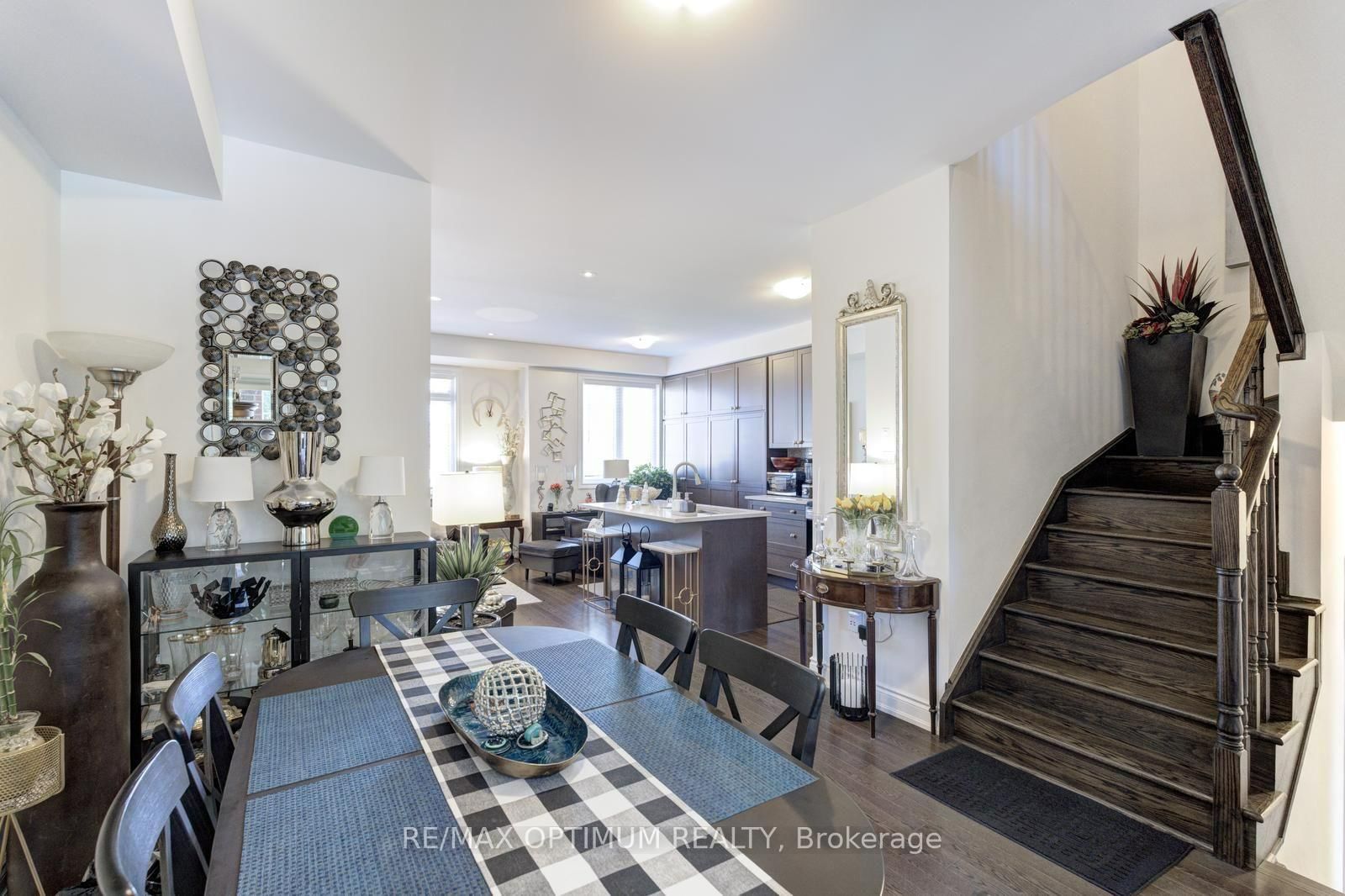 82 Oakmore Lane • Brampton, ON photo 14