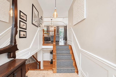 1422 Rebecca Oakville,ON L6L 1Z5 — Photo 14