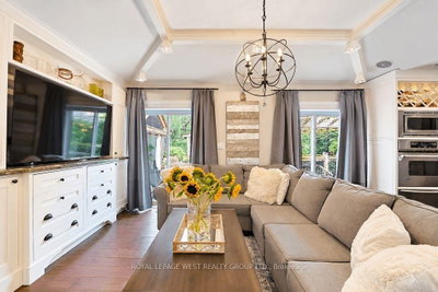 1422 Rebecca Oakville,ON L6L 1Z5 — Photo 24